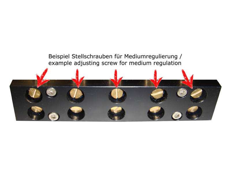 Razpršilno orodje z 2x9 standardnimi šobami